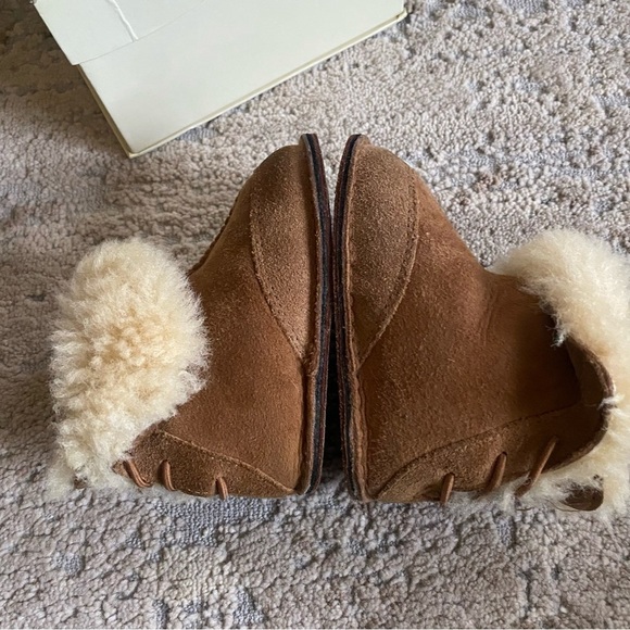 Ugg Baby Unisex Boo Sheepskin Boots Suede Leather Fur Lined Tan Cream: Small - Picture 7 of 12